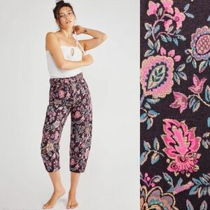 Levi's Made & Crafted Tapestry Barrel Crop